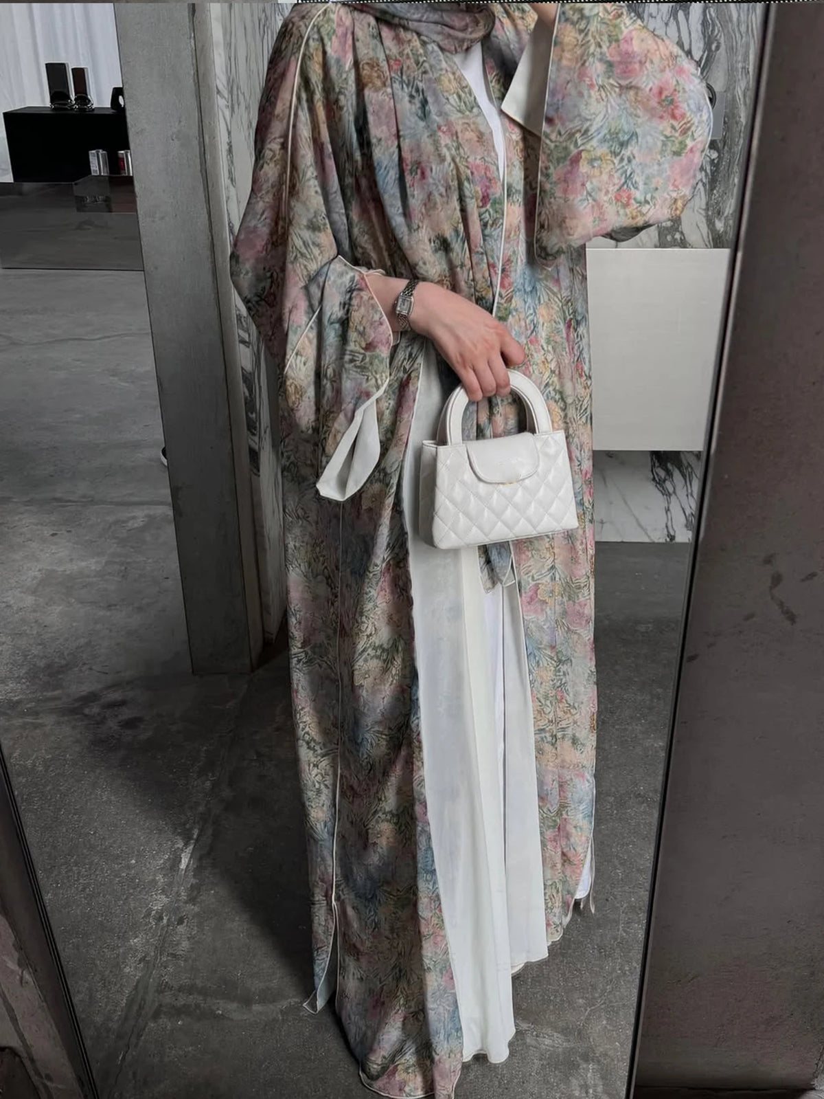 Abaya cardigan elegante avec foulard assorti